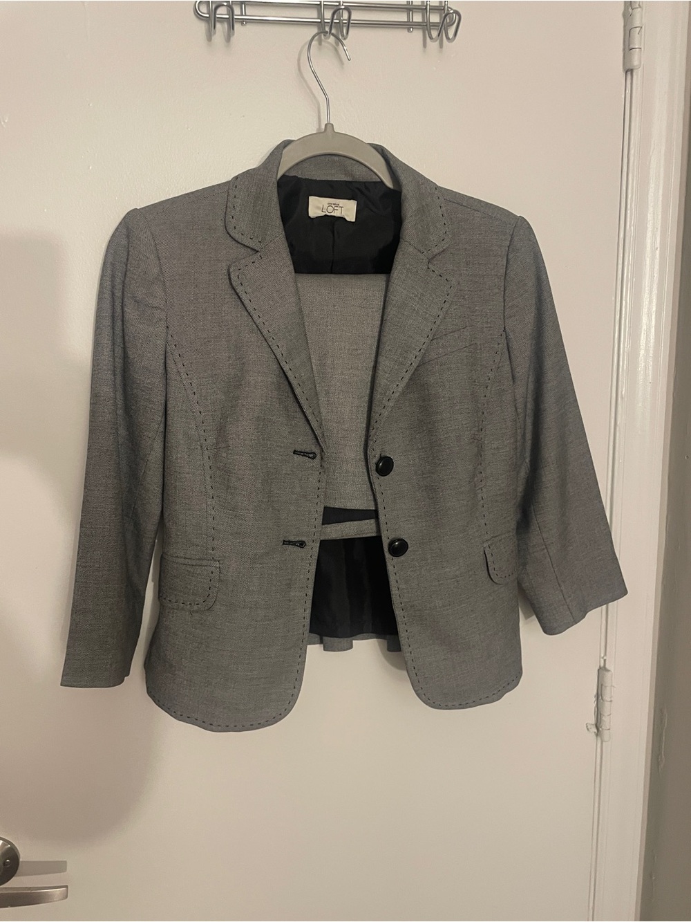 LOFT Gray Cropped Notch-Collar Blazer